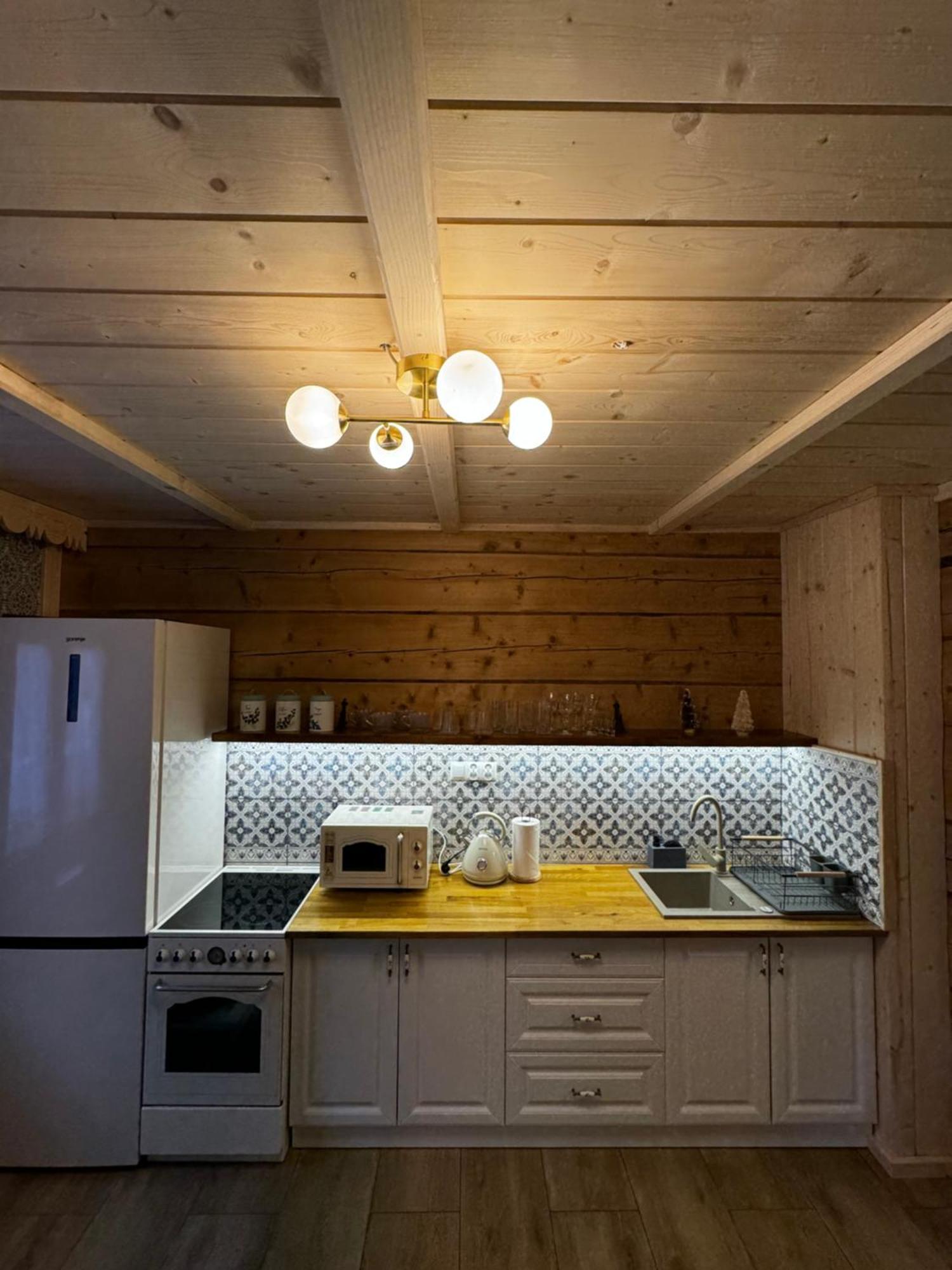 Pokoje I Apartamenty Regionalny Styl Ul Bachledy 20 Zakopane Bagian luar foto