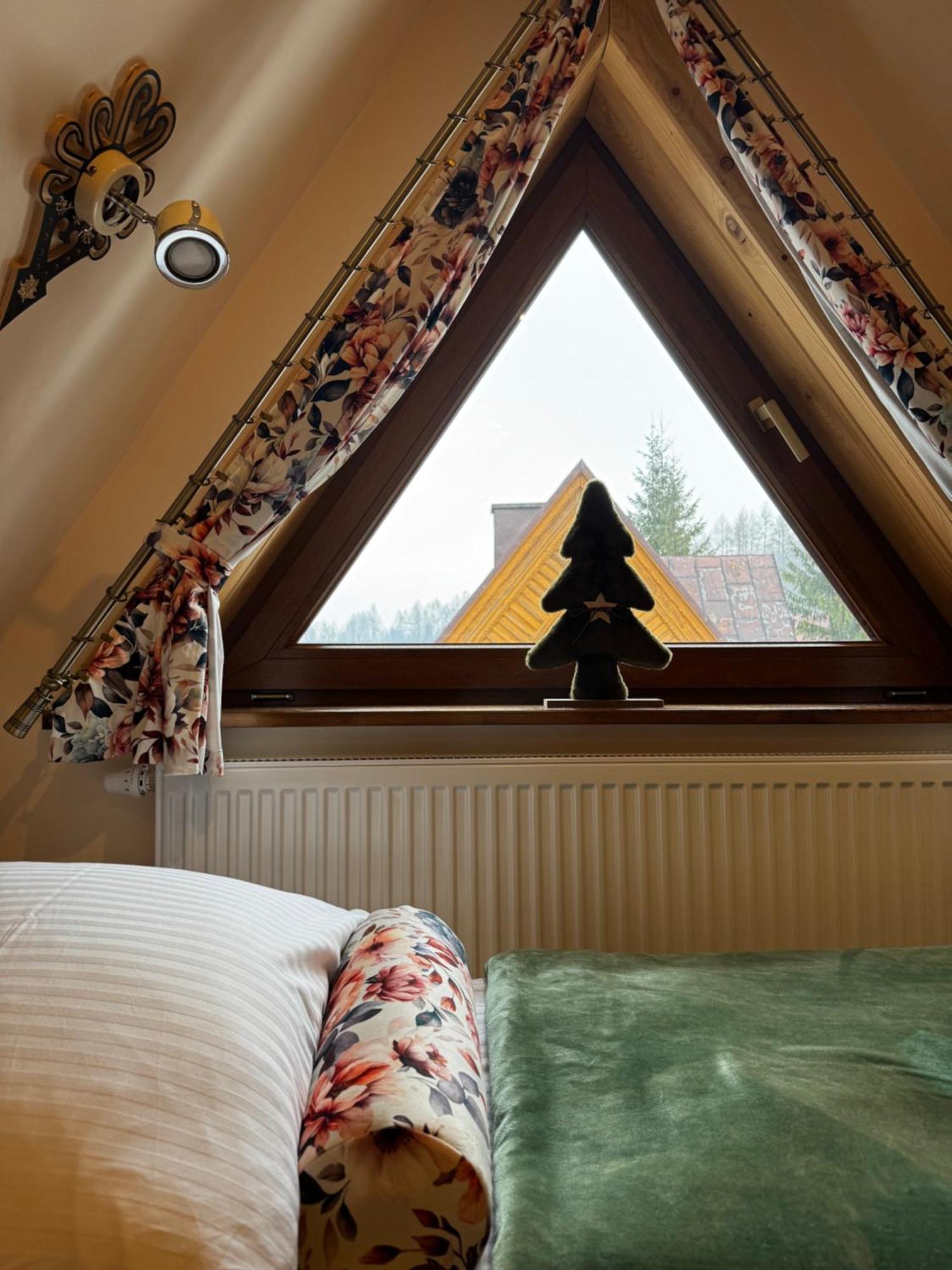 Pokoje I Apartamenty Regionalny Styl Ul Bachledy 20 Zakopane Bagian luar foto